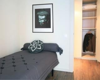 Imagen de la habitación del Apartamentos Uma Suites Barceloneta Beach. Foto 9