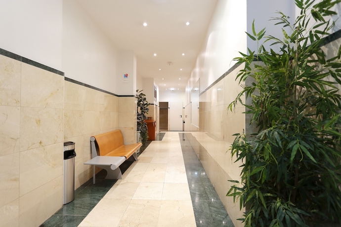 Imagen de los interiores del Apartamentos Urban Blue. Foto 15