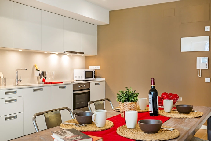 Imagen de la habitación del Apartamentos Urban District Apartments - Rambla Suites & Pool. Foto 4