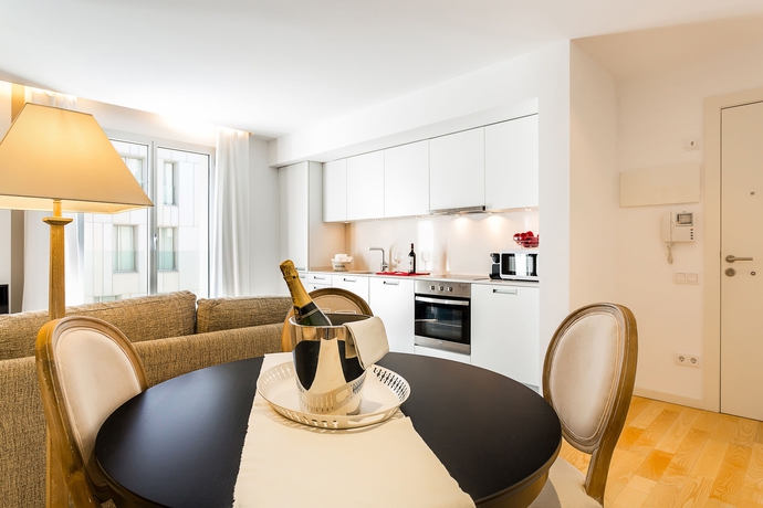 Imagen de la habitación del Apartamentos Urban District Apartments - Rambla Suites & Pool. Foto 9