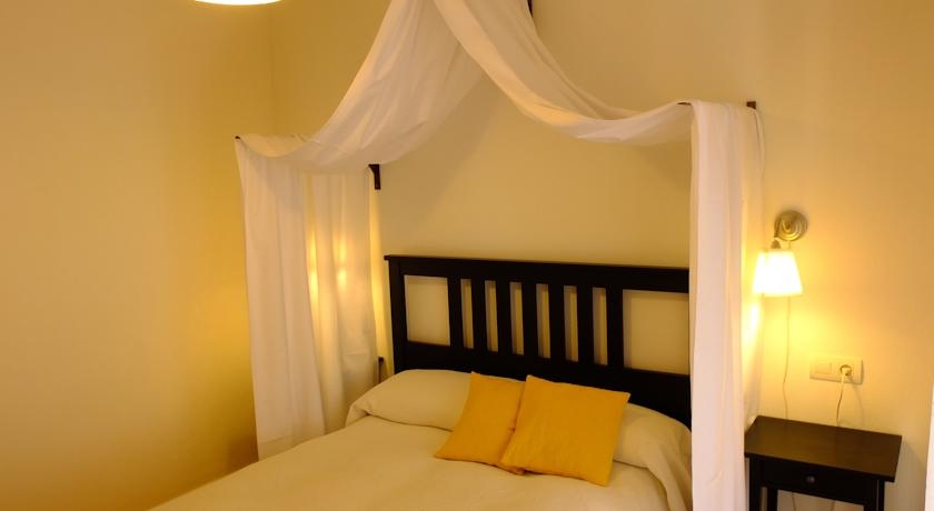 Imagen de la habitación del Apartamentos Urban Suites Granada. Foto 3