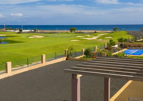 Imagen de los exteriores del Apartamentos VILLAS GOLF SALINAS DE ANTIGUA. Foto 9