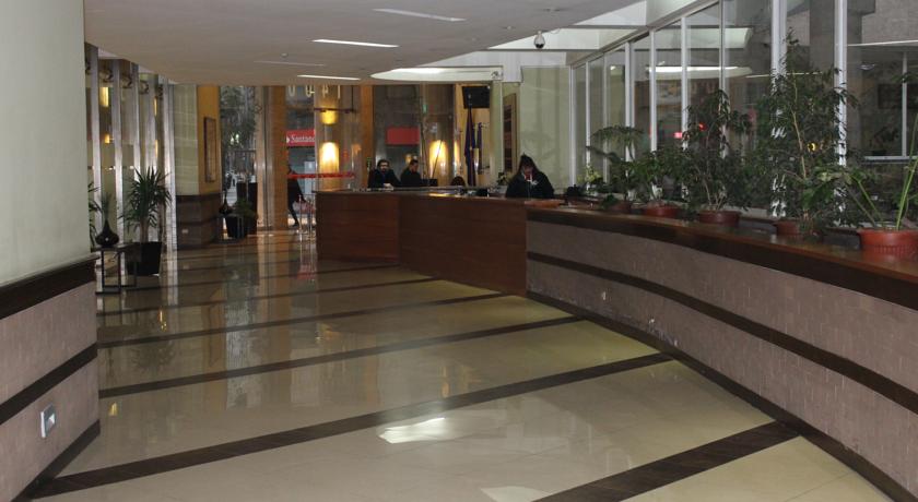 Imagen de los interiores del Apartamentos VIP Apartments Chile. Foto 9