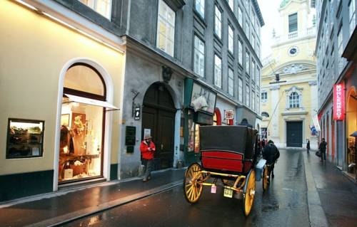 Imagen general del Apartamentos VIP City Center. Foto 30