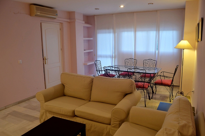Imagen de los interiores del Apartamentos VISTAHERMOSA, Puerto de Santa Mar&iacute;a. Foto 11