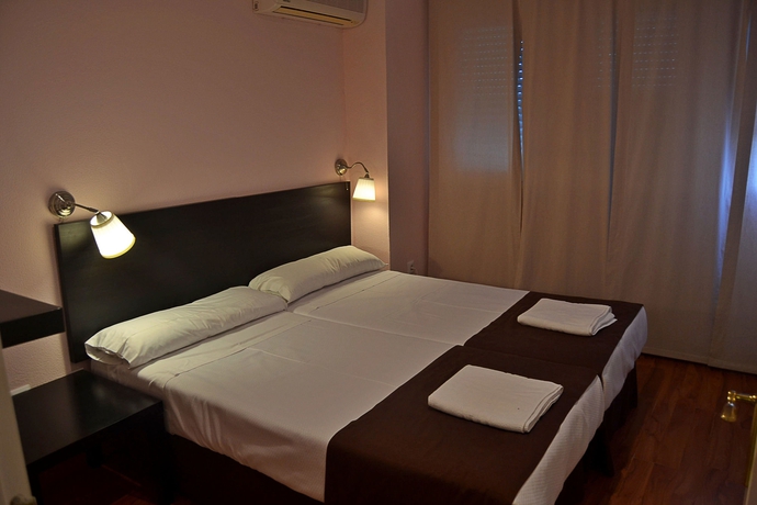 Imagen de la habitación del Apartamentos VISTAHERMOSA, Puerto de Santa Mar&iacute;a. Foto 9