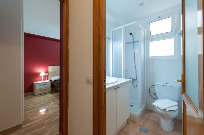 Imagen de la habitación del Apartamentos Vacacionales Las Palmas Urban Center. Foto 11