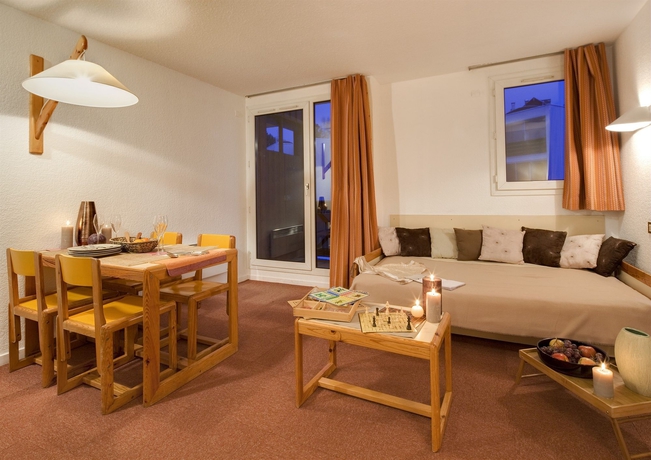 Imagen de los interiores del Apartamentos Vacanc&eacute;ole - R&eacute;sidence La Croix Margot. Foto 7