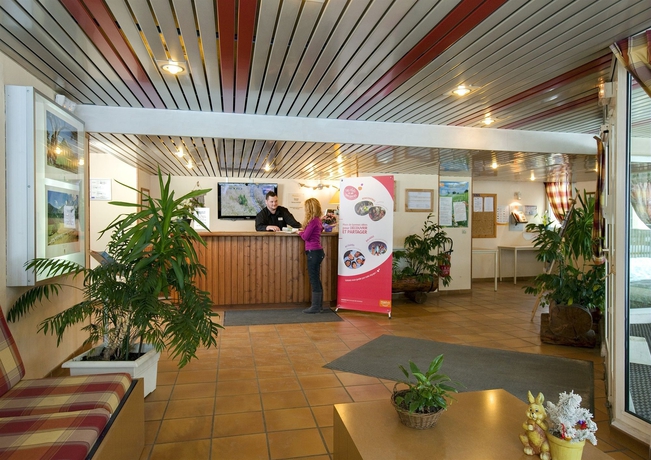 Imagen de los interiores del Apartamentos Vacanc&eacute;ole - R&eacute;sidence La Croix Margot. Foto 8
