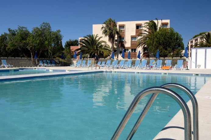 Imagen de la piscina del Apartamentos Vacanceole Residence L'ile D'or. Foto 12