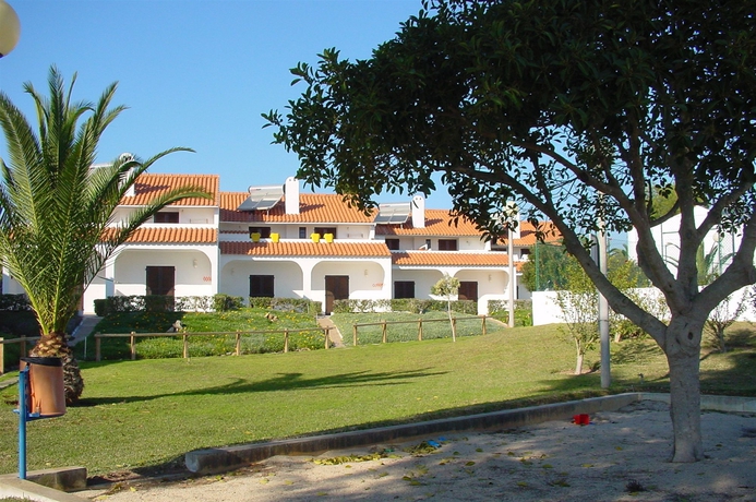 Imagen de los exteriores del Apartamentos Vale De Carros By Umbral. Foto 6