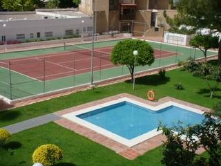 Imagen de la piscina del Apartamentos Varios Beninter. Foto 8