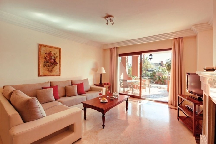 Imagen de los interiores del Apartamentos Vasari Resort. Foto 4