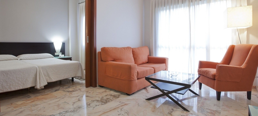Imagen de la habitación del Apartamentos Vértice Bib Rambla. Foto 8