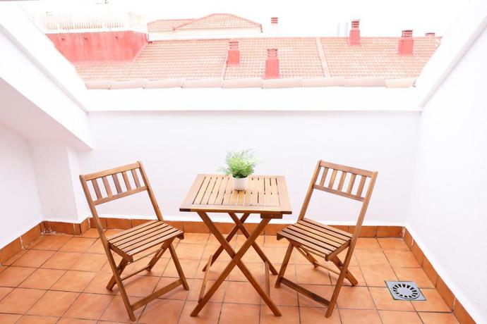 Imagen de los exteriores del Apartamentos VeraVibe. Foto 10