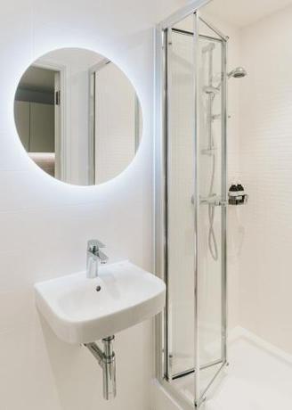 Imagen general del Apartamentos Vertus Edit Canary Wharf. Foto 10