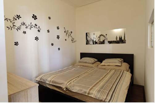Imagen de la habitación del Apartamentos Very Nice. Foto 4