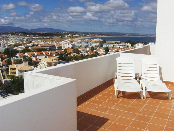 Imagen de los exteriores del Apartamentos Via Don'Ana. Foto 5