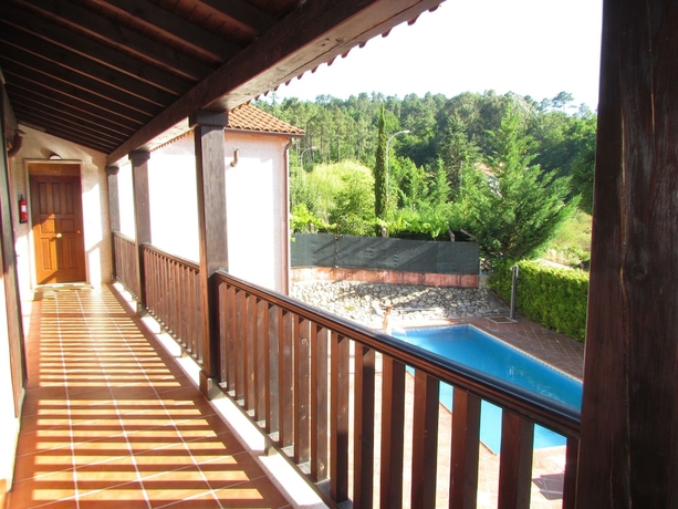 Imagen de la piscina del Apartamentos Via Nova. Foto 19