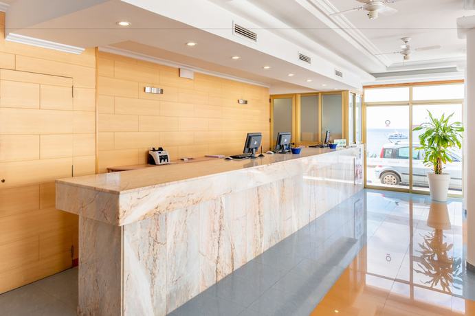 Imagen de los interiores del Apartamentos Vibra Lux Mar. Foto 16