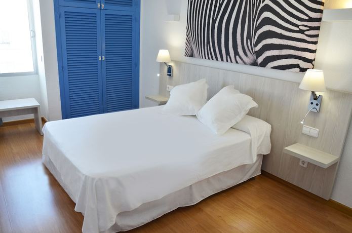 Imagen de la habitación del Apartamentos Vibra Tivoli. Foto 8