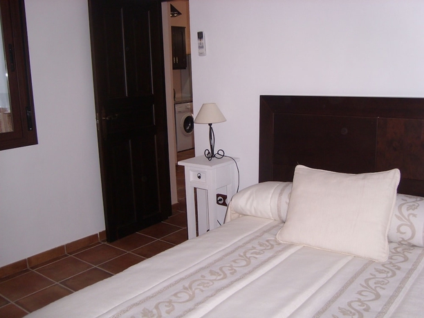 Imagen de la habitación del Apartamentos Victoria, C&oacute;rdoba. Foto 3