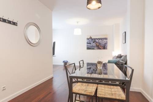 Imagen de la habitación del Apartamentos Victoria, M&aacute;laga. Foto 6