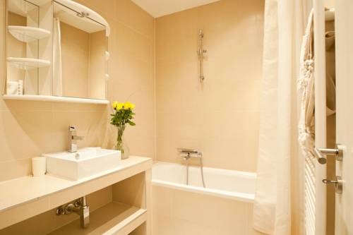 Imagen general del Apartamentos Vienna Central. Foto 19