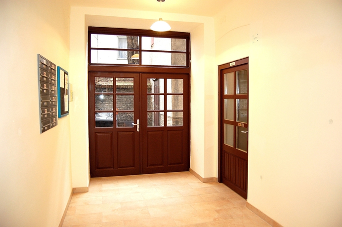 Imagen de los interiores del Apartamentos Vienna Family. Foto 14