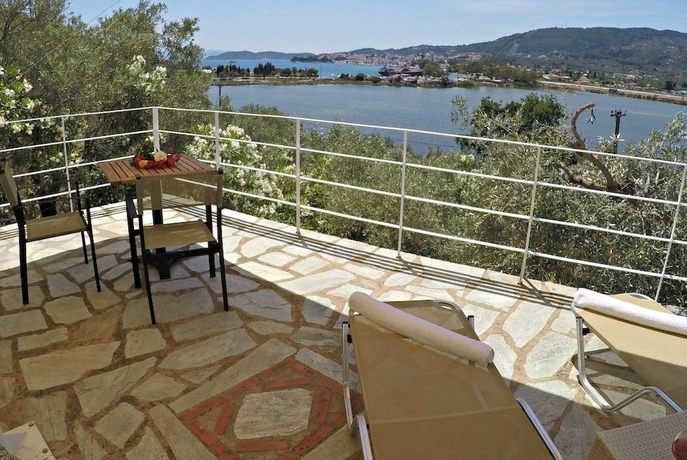 Imagen de la habitación del Apartamentos Villa Ariadni. Foto 18