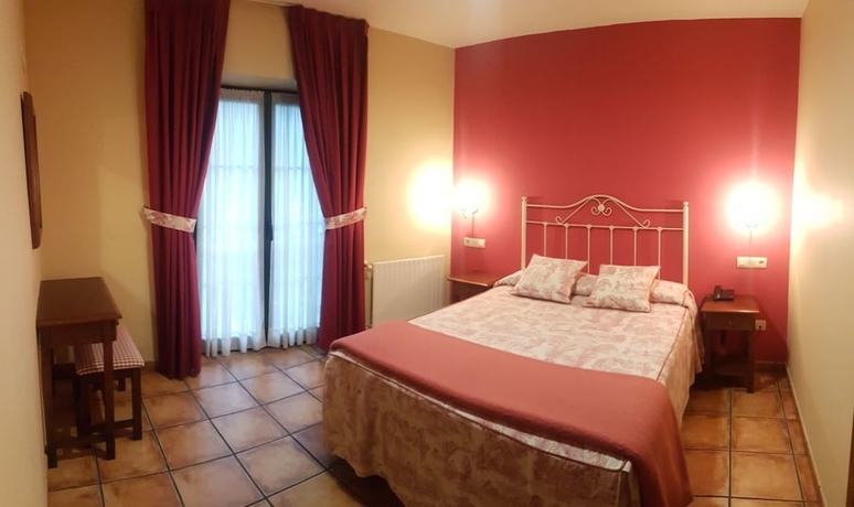 Imagen de la habitación del Apartamentos Villa De Cabrales, Cabrales. Foto 4