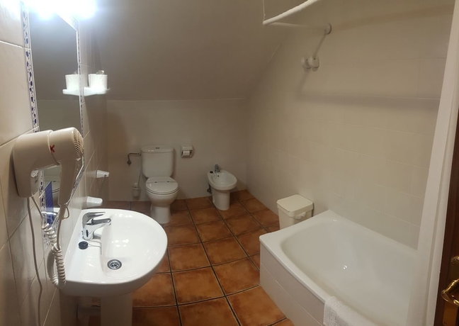 Imagen de la habitación del Apartamentos Villa De Cabrales, Cabrales. Foto 17