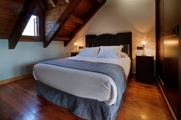 Imagen de la habitación del Apartamentos Villa De Plan. Foto 3