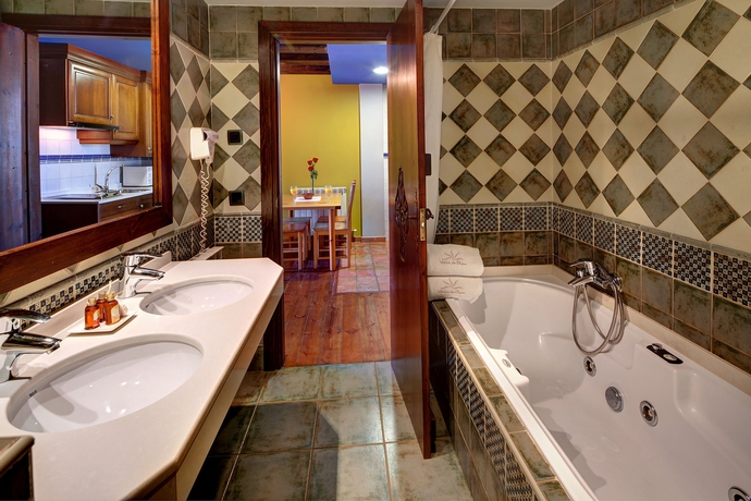 Imagen de la habitación del Apartamentos Villa De Plan. Foto 8