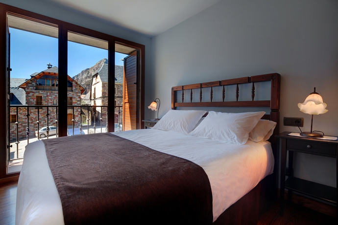 Imagen de la habitación del Apartamentos Villa De Plan. Foto 11