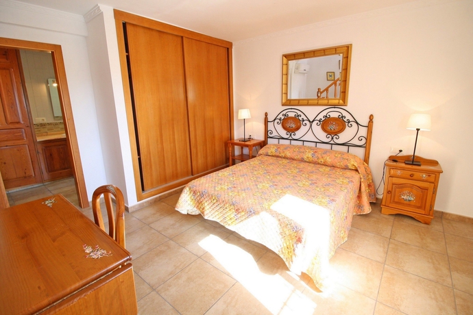 Imagen de la habitación del Apartamentos Villa Enrique. Foto 7