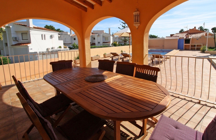 Imagen de la habitación del Apartamentos Villa Enrique. Foto 14