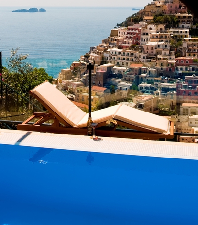 Imagen de la piscina del Apartamentos Villa Fiorentino, Montepertuso. Foto 13