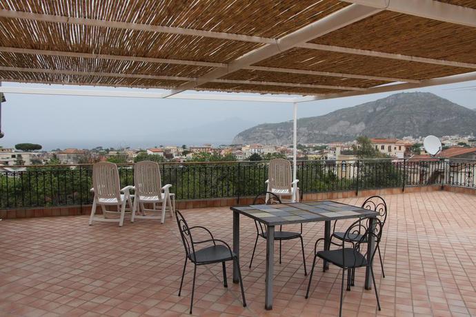 Imagen de los exteriores del Apartamentos Villa Flavia. Foto 8