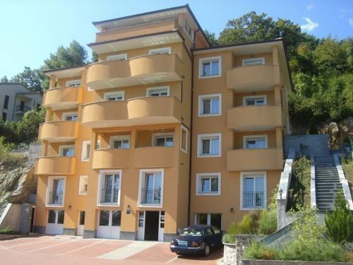 Imagen general del Apartamentos Villa Marta, Opatija. Foto 1