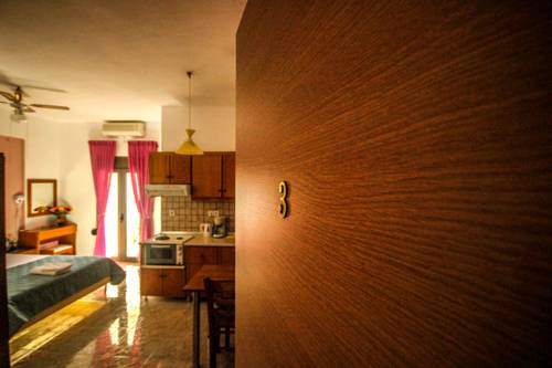 Imagen de la habitación del Apartamentos Villa Minoas. Foto 5