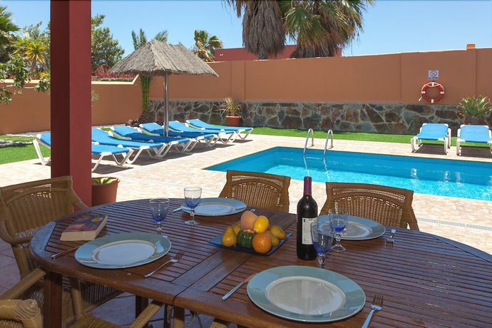 Imagen de la habitación del Apartamentos Villa Romana, Costa Caleta. Foto 2