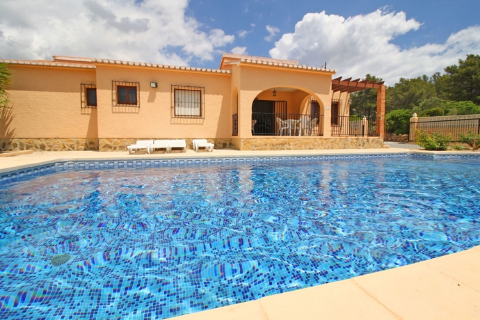 Imagen de la piscina del Apartamentos Villa Roque. Foto 19