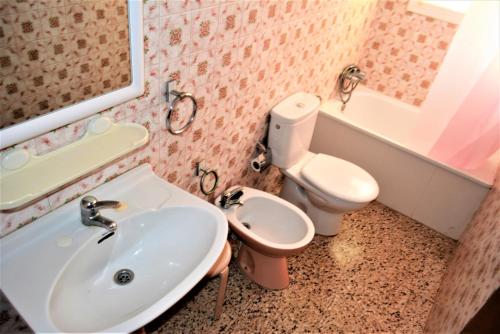Imagen de la habitación del Apartamentos Villa Service - Aransol. Foto 19
