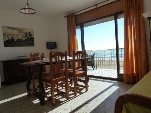 Imagen general del Apartamentos Villa Service - Aransol. Foto 5