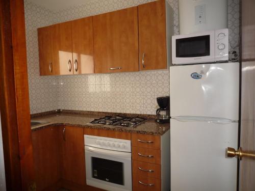 Imagen general del Apartamentos Villa Service - Aransol. Foto 14