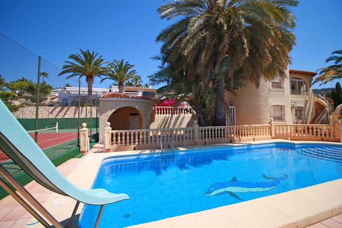 Imagen de la piscina del Apartamentos Villa Tenis Janka. Foto 18