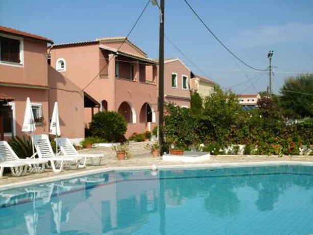 Imagen general del Apartamentos Villa Valia. Foto 4