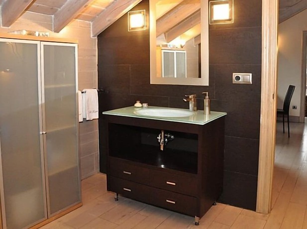 Imagen de la habitación del Apartamentos Villafresnedo. Foto 17