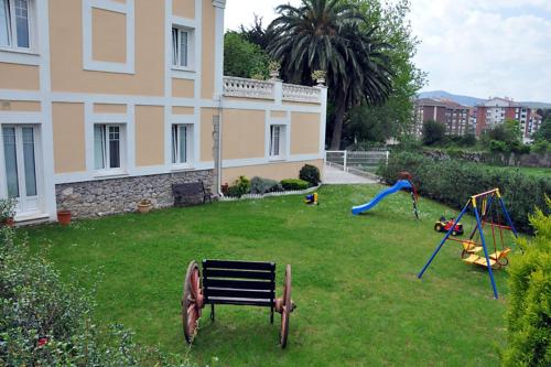 Imagen general del Apartamentos Villafresnedo. Foto 10